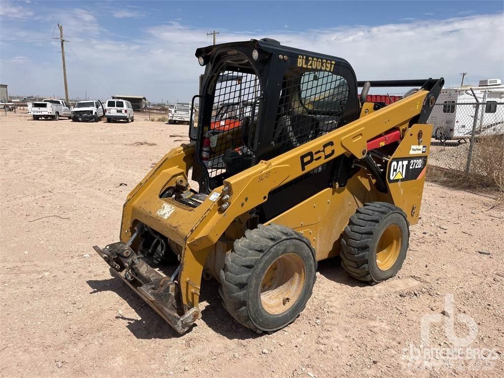 CAT 272D2 Мини-погрузчики