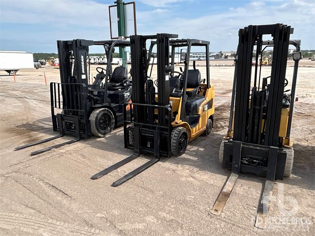 CAT 2C5000 Дизельные погрузчики