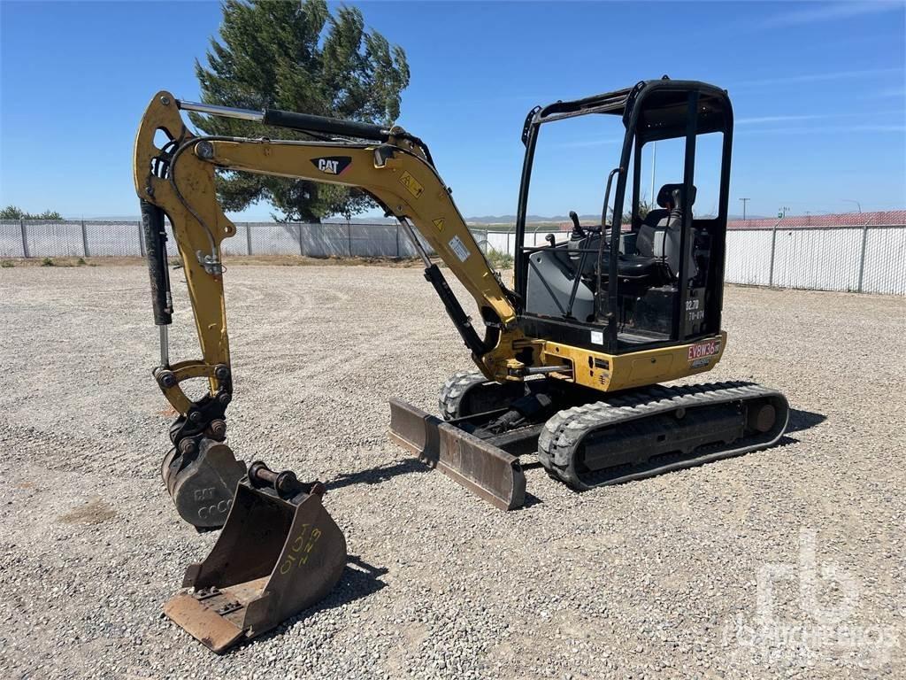CAT 302.7DCR Мини-экскаваторы