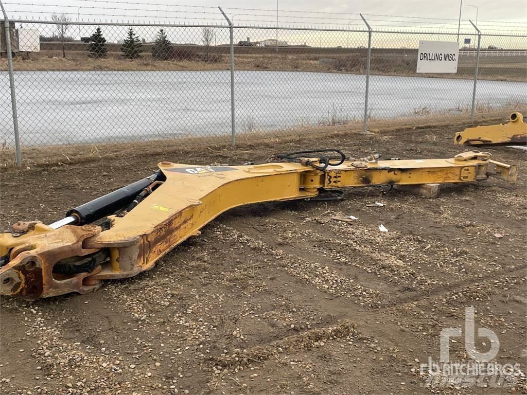 CAT 450 Экскаваторные стрелы