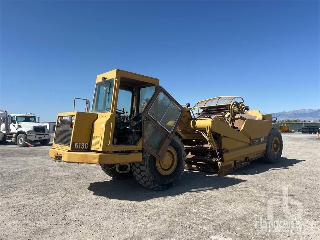 CAT 613C Скреперы