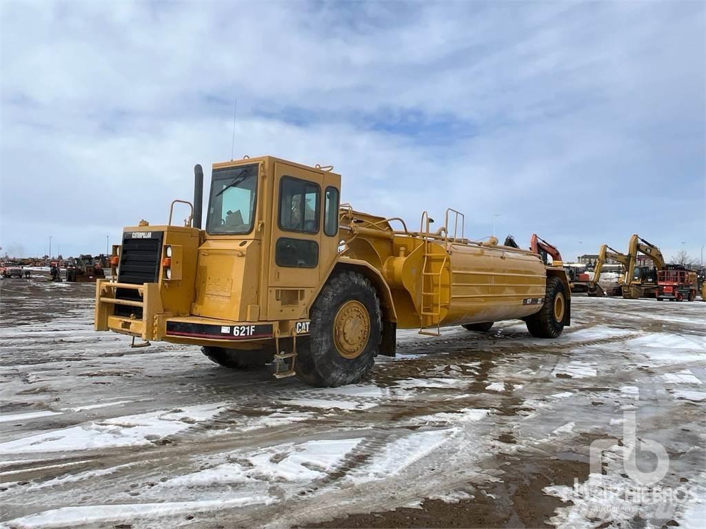 CAT 621F Поливочные машины