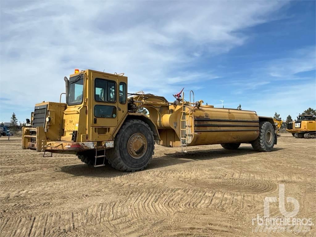 CAT 627F Поливочные машины