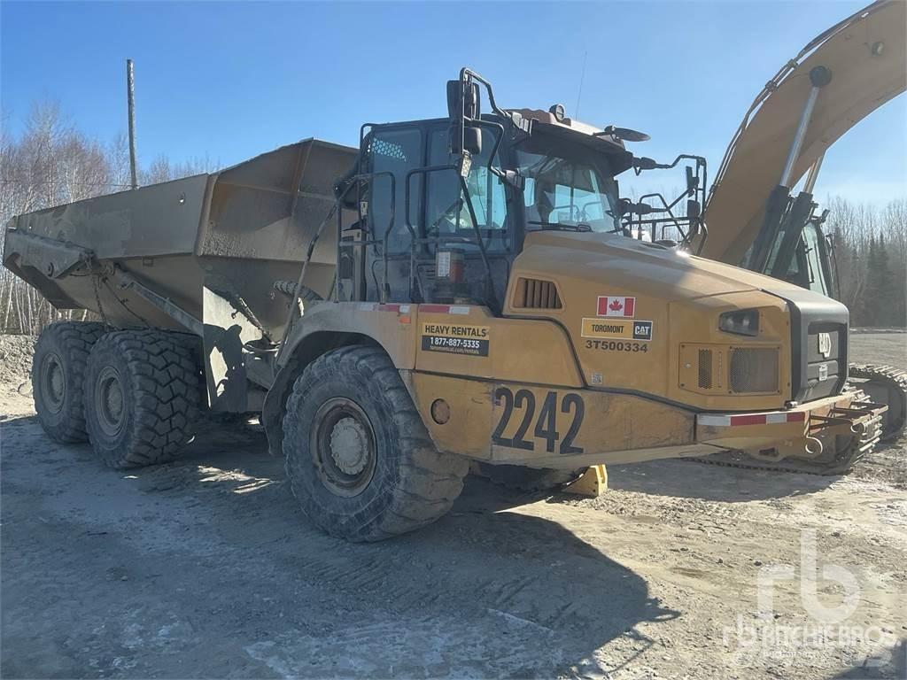 CAT 735 Шарнирно-сочленённые самосвалы