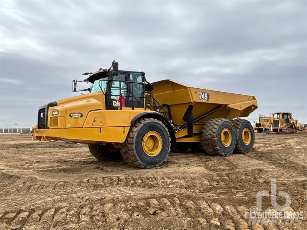 CAT 745 Шарнирно-сочленённые самосвалы
