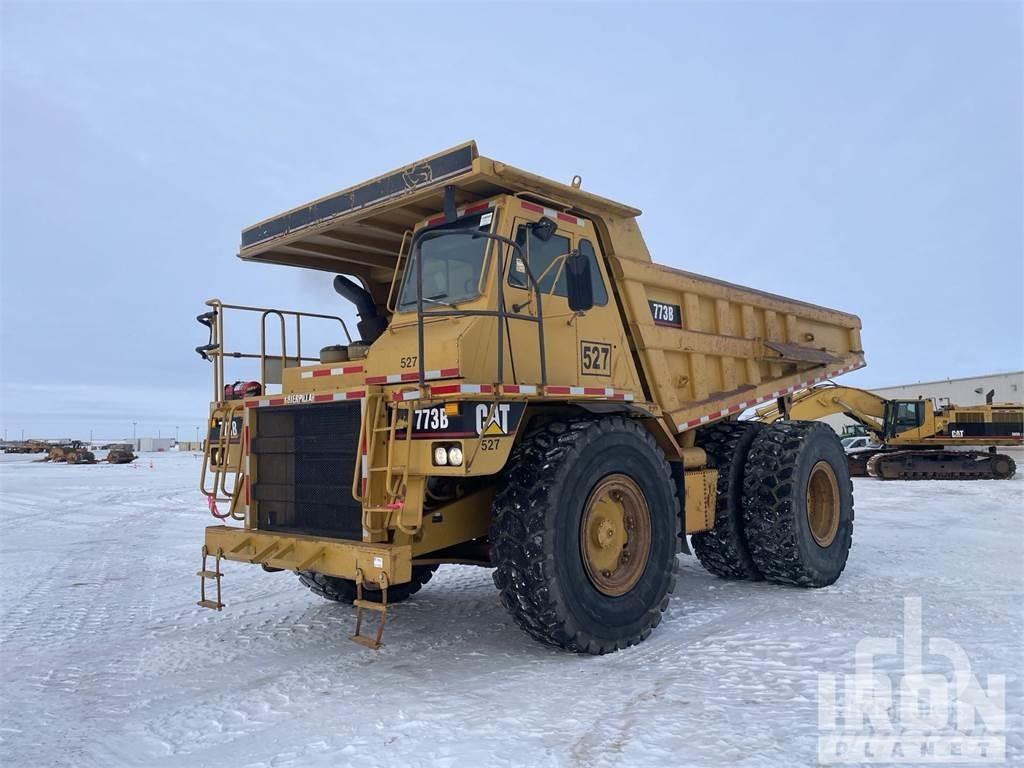 CAT 772B Карьерные самосвалы