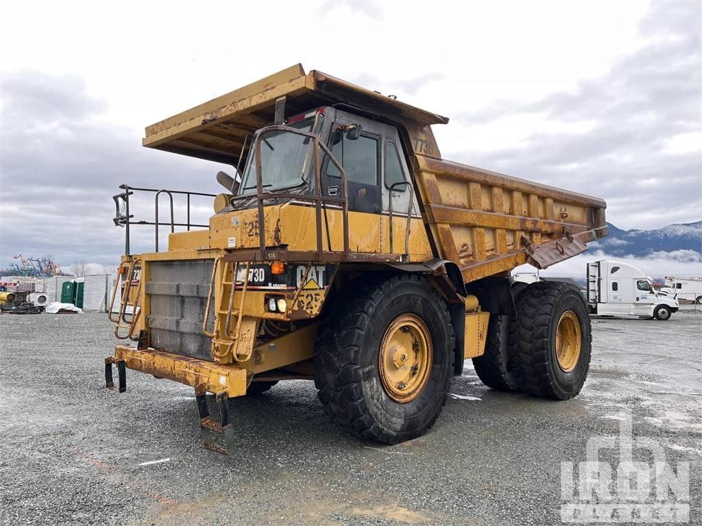 CAT 773D Карьерные самосвалы