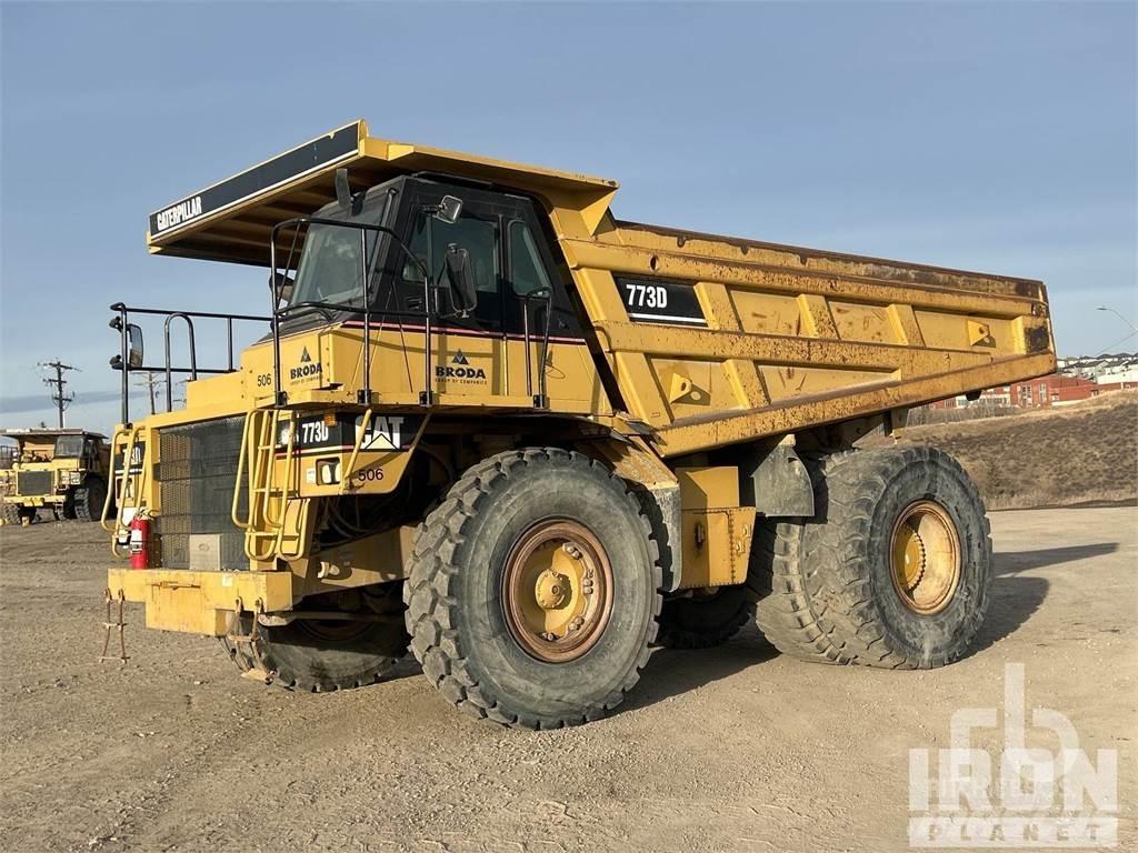 CAT 773D Карьерные самосвалы