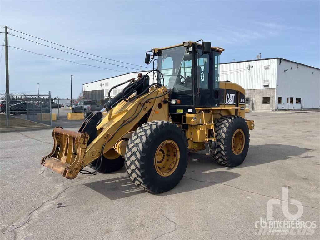 CAT 924G Фронтальные погрузчики