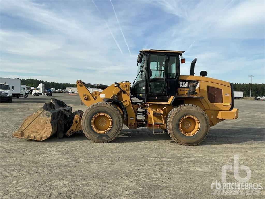 CAT 924K Фронтальные погрузчики