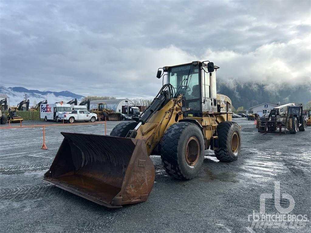 CAT 930G Фронтальные погрузчики