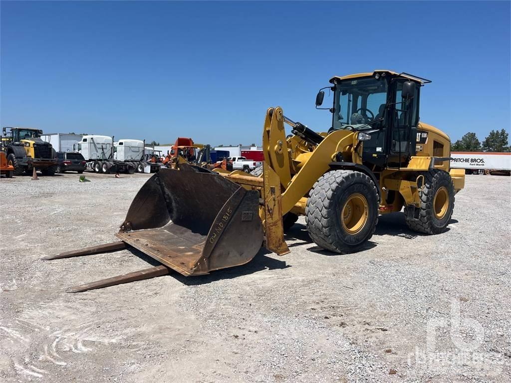 CAT 930K Фронтальные погрузчики