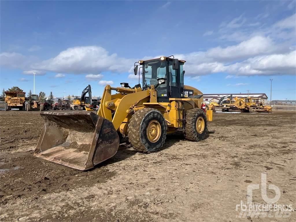 CAT 938H Фронтальные погрузчики