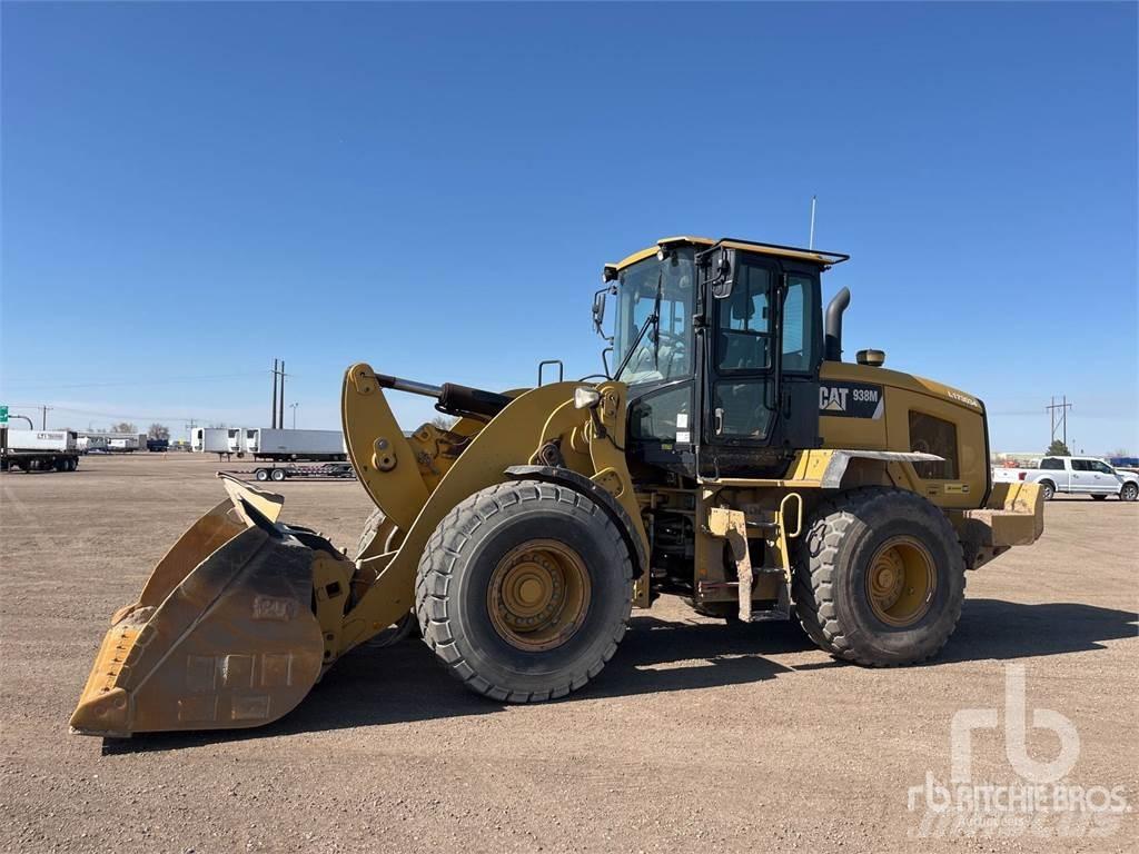 CAT 938M Фронтальные погрузчики