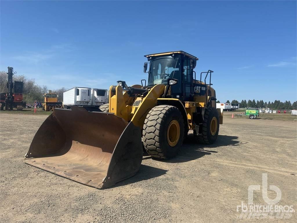 CAT 950M Фронтальные погрузчики