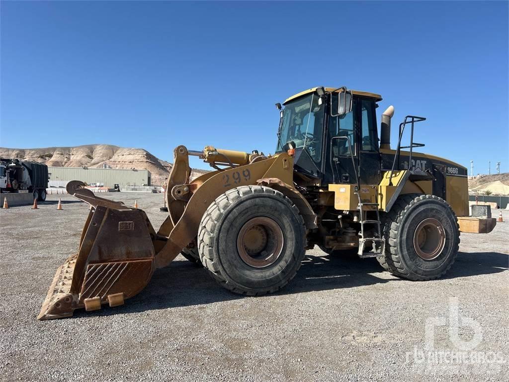 CAT 966G Фронтальные погрузчики