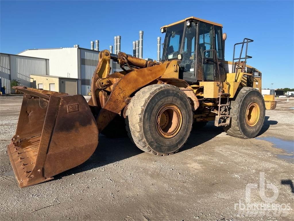 CAT 966G Фронтальные погрузчики