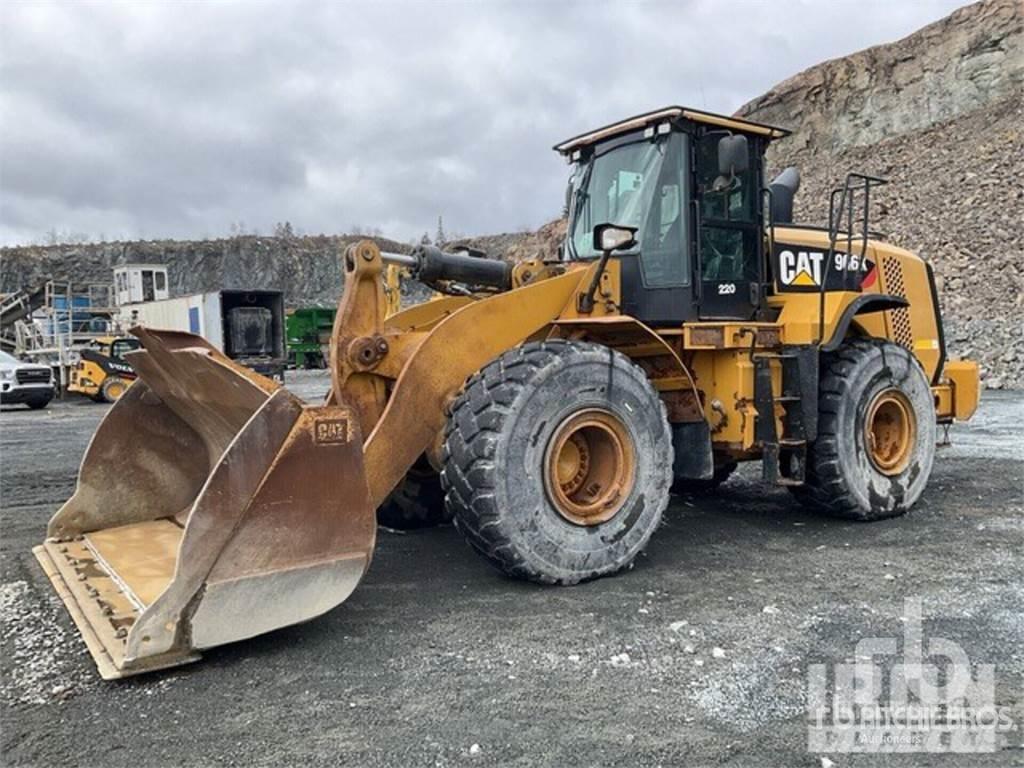 CAT 966K Фронтальные погрузчики