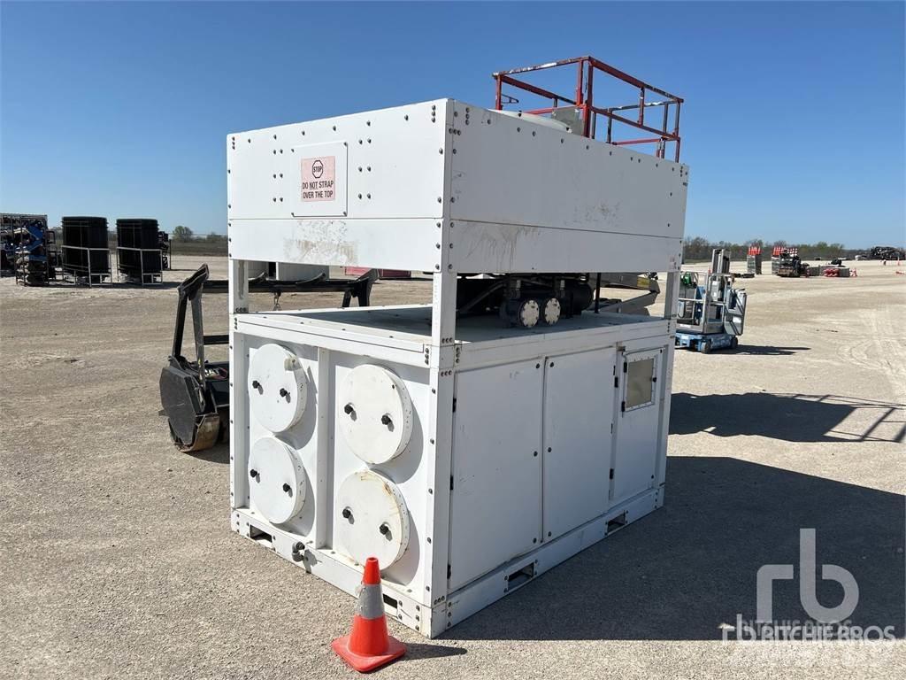 CAT AC30T Строительная техника - Другие