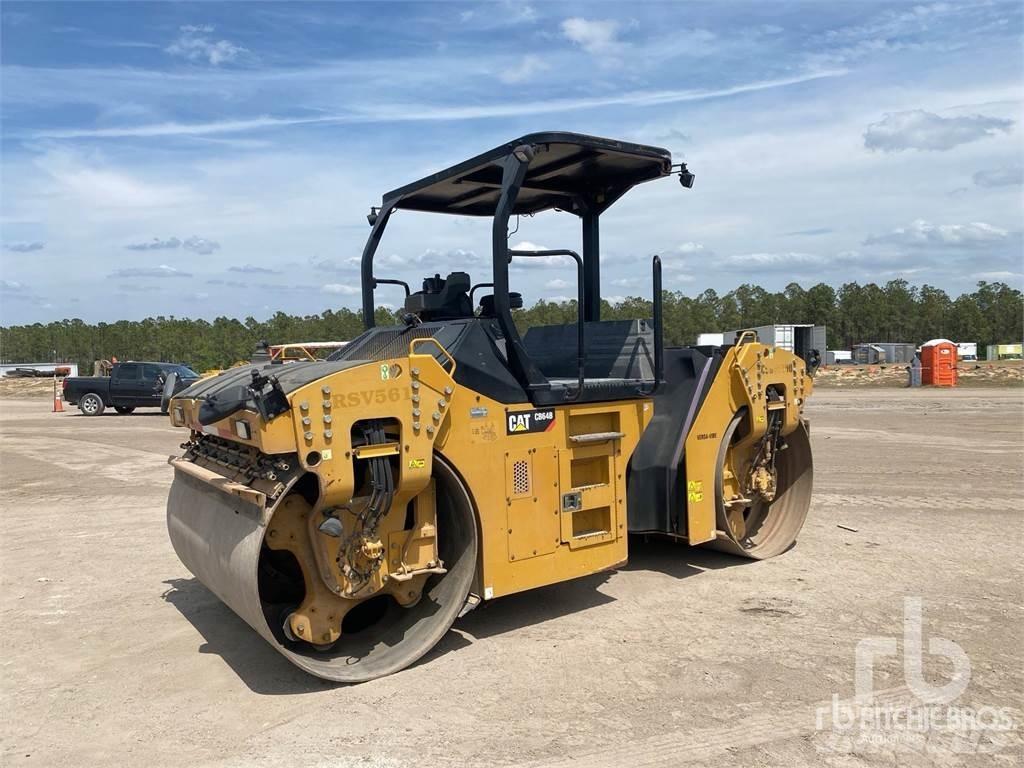 CAT CB64B Катки тротуарные