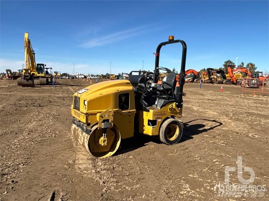 CAT CC24B Катки тротуарные