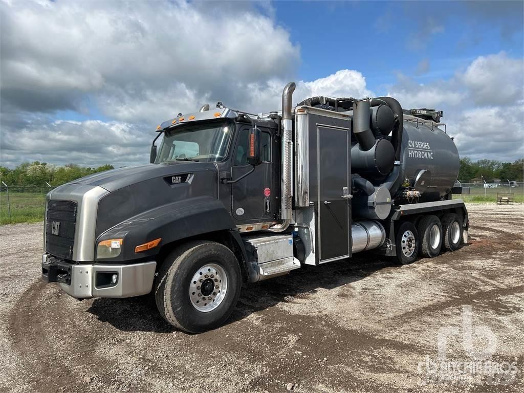 CAT CT660 Ассенизаторские машины