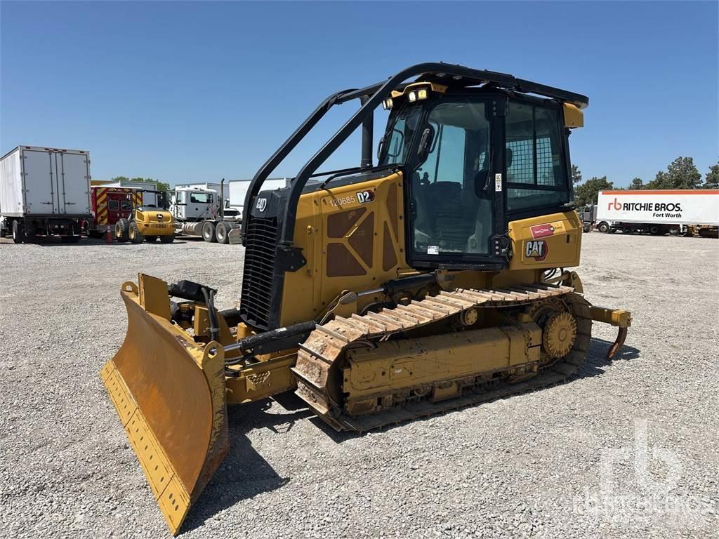 CAT D2 Гусеничные бульдозеры