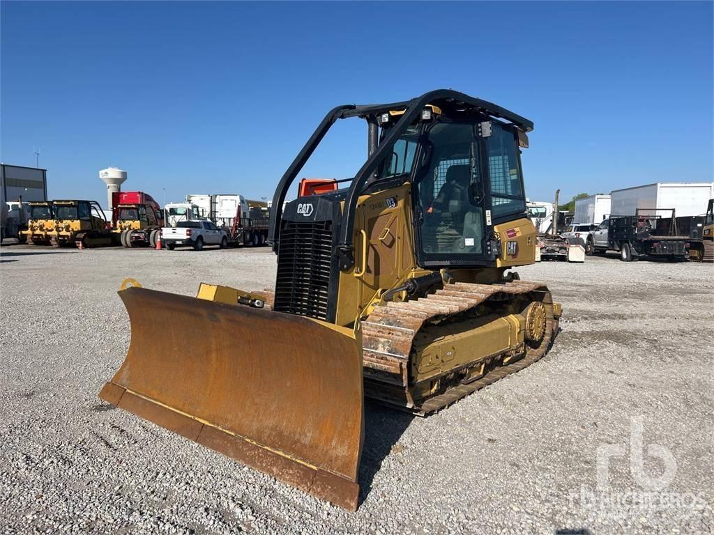 CAT D3 Гусеничные бульдозеры