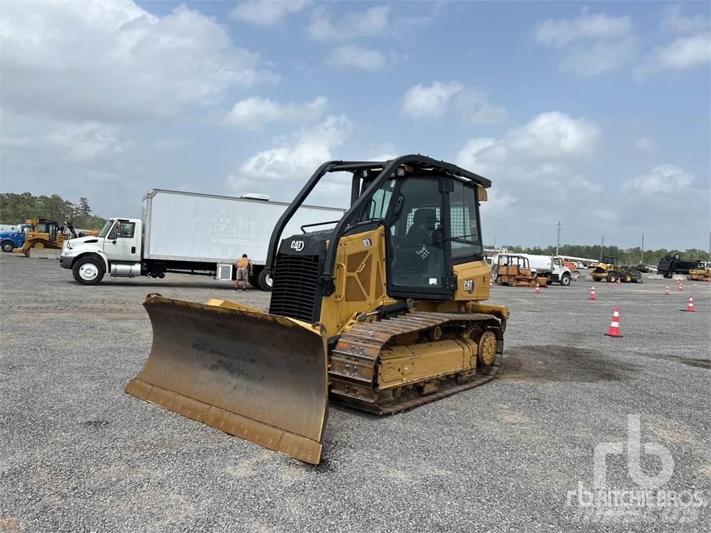 CAT D3 Гусеничные бульдозеры