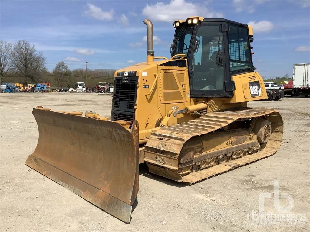 CAT D6K Гусеничные бульдозеры