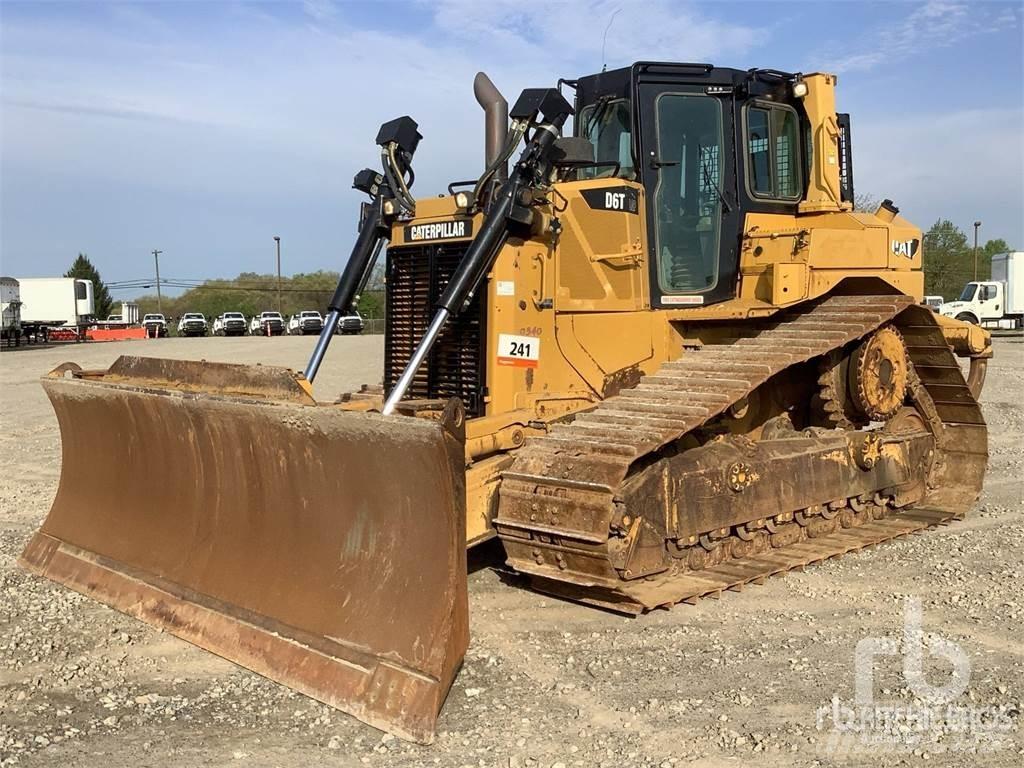 CAT D6T Гусеничные бульдозеры