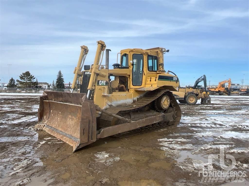 CAT D7H Гусеничные бульдозеры