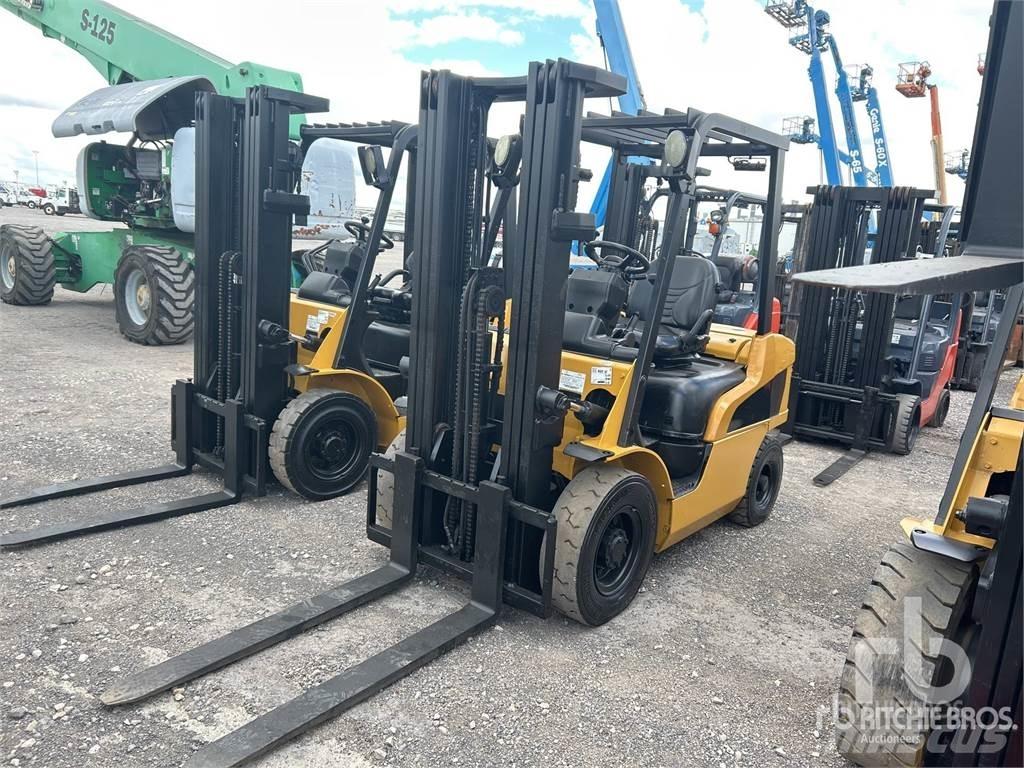 CAT DP25N Дизельные погрузчики