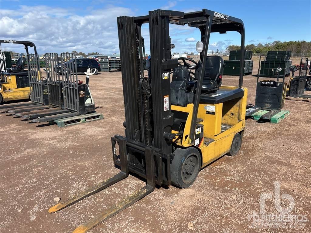 CAT EX4000CC Электропогрузчики