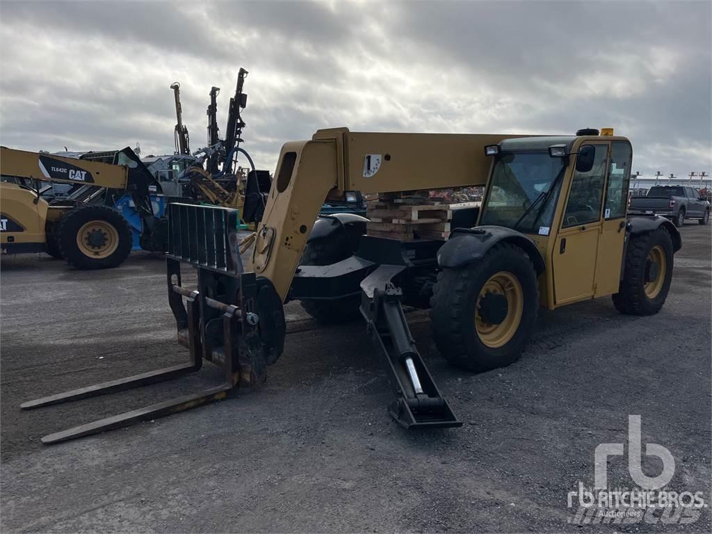 CAT TL943 Телескопические погрузчики