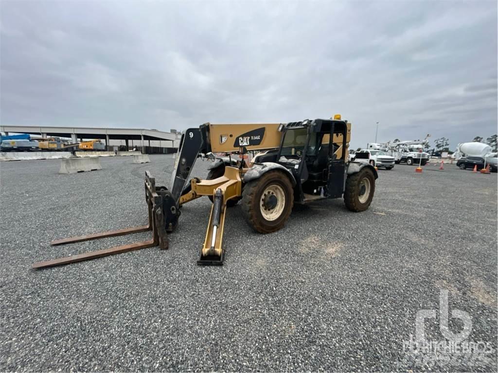 CAT TL943C Телескопические погрузчики