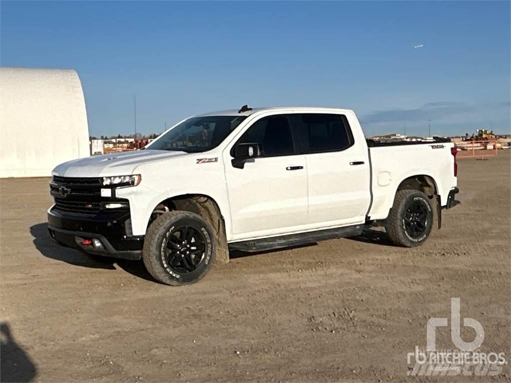 Chevrolet 1500 Бортовые фургоны