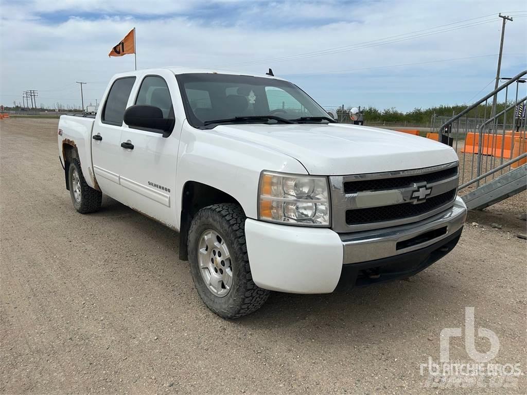 Chevrolet 1500 Бортовые фургоны