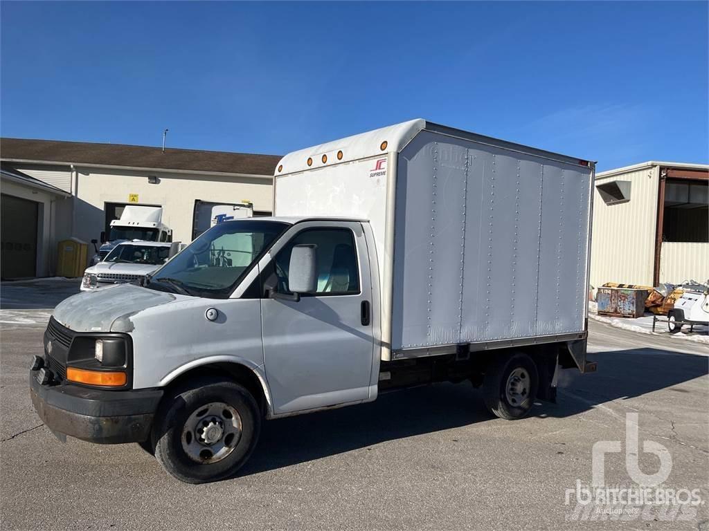 Chevrolet 3500 Изотермический фургон