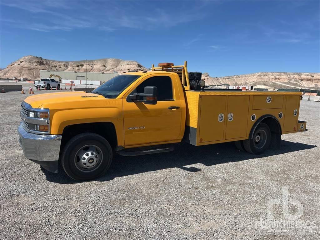 Chevrolet 3500 Комбинированные дорожные машины
