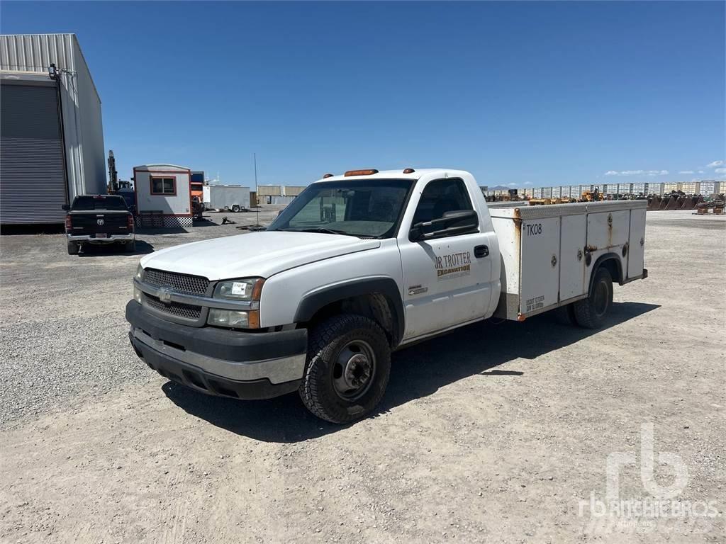Chevrolet C3500 Бортовые фургоны