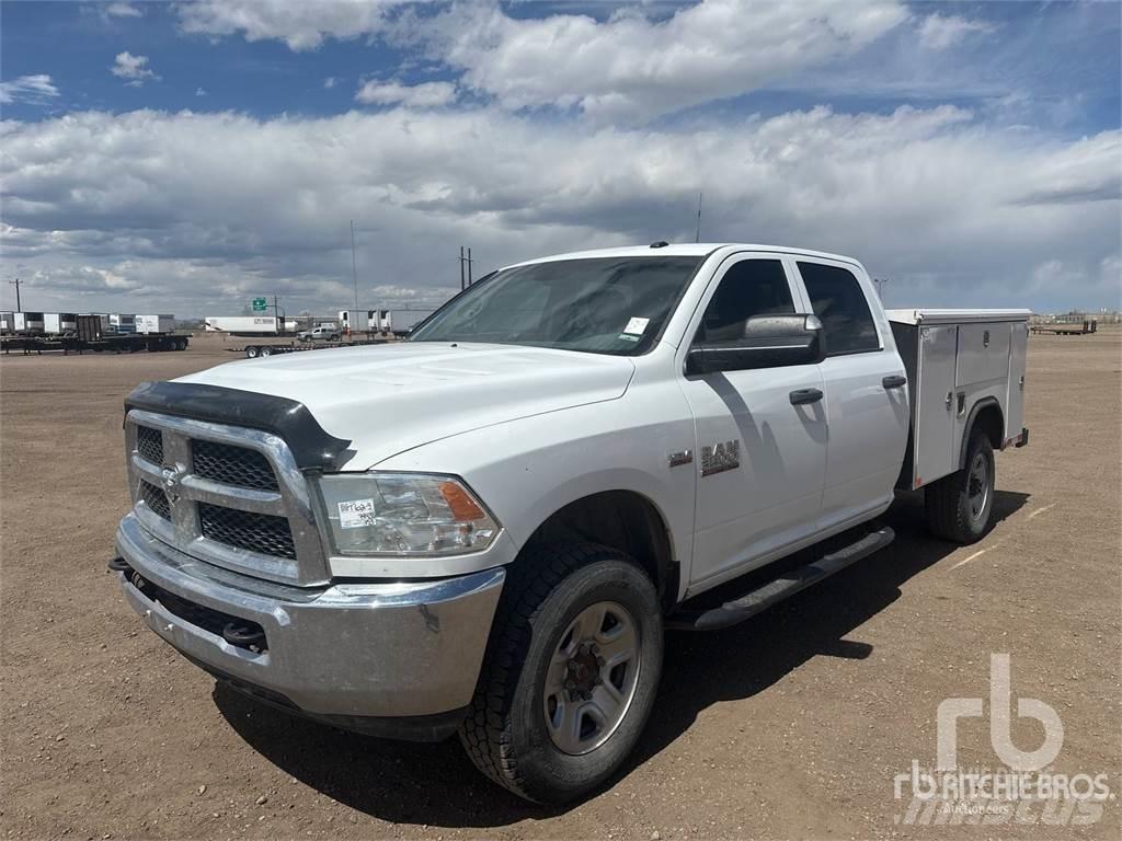 Dodge 3500 Бортовые фургоны