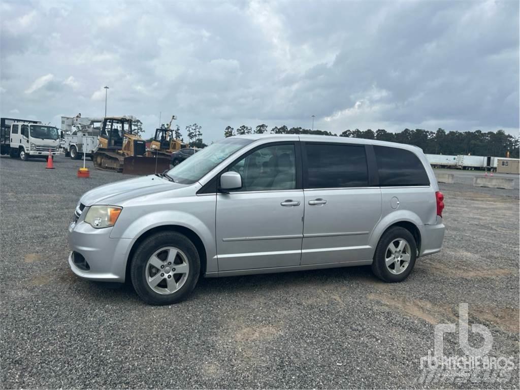 Dodge CARAVAN Изотермический фургон
