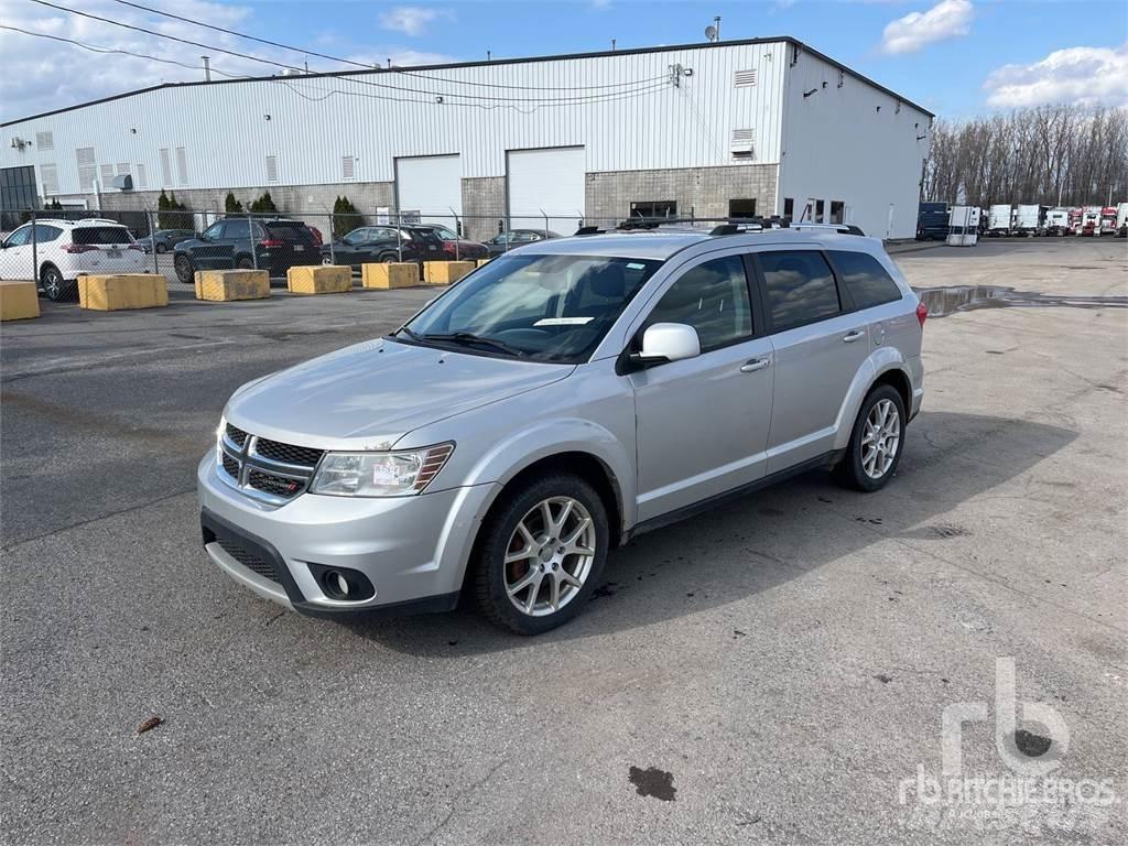 Dodge JOURNEY Бортовые фургоны