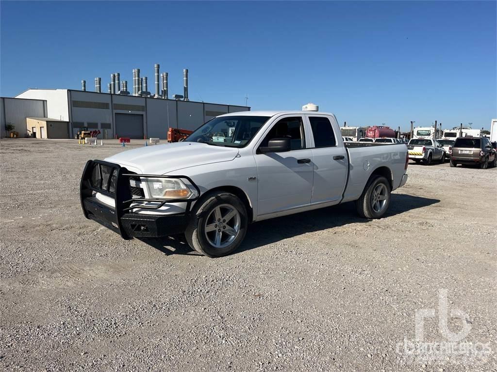 Dodge RAM 1500 Бортовые фургоны
