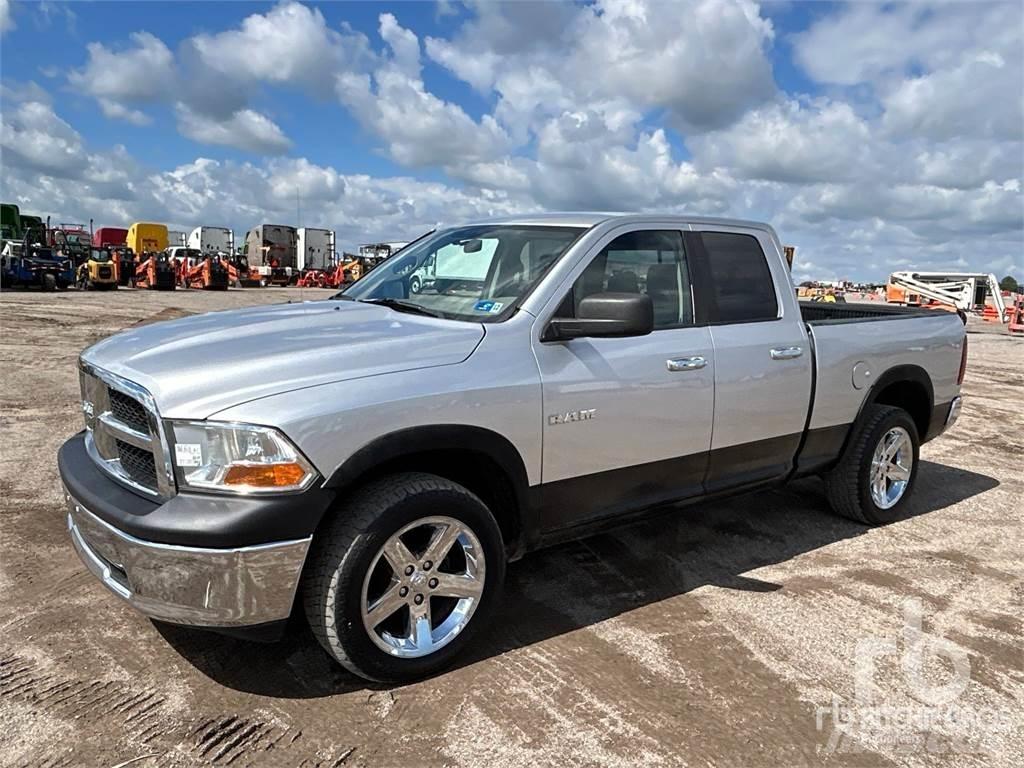 Dodge RAM 1500 Бортовые фургоны