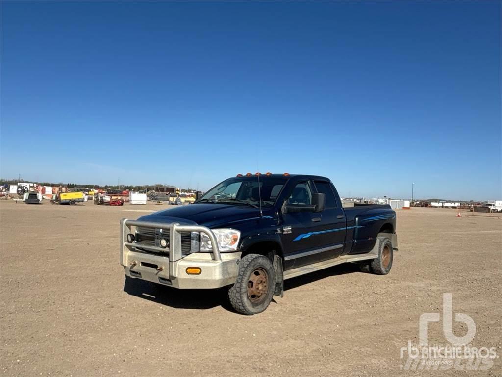 Dodge RAM 3500 Бортовые фургоны