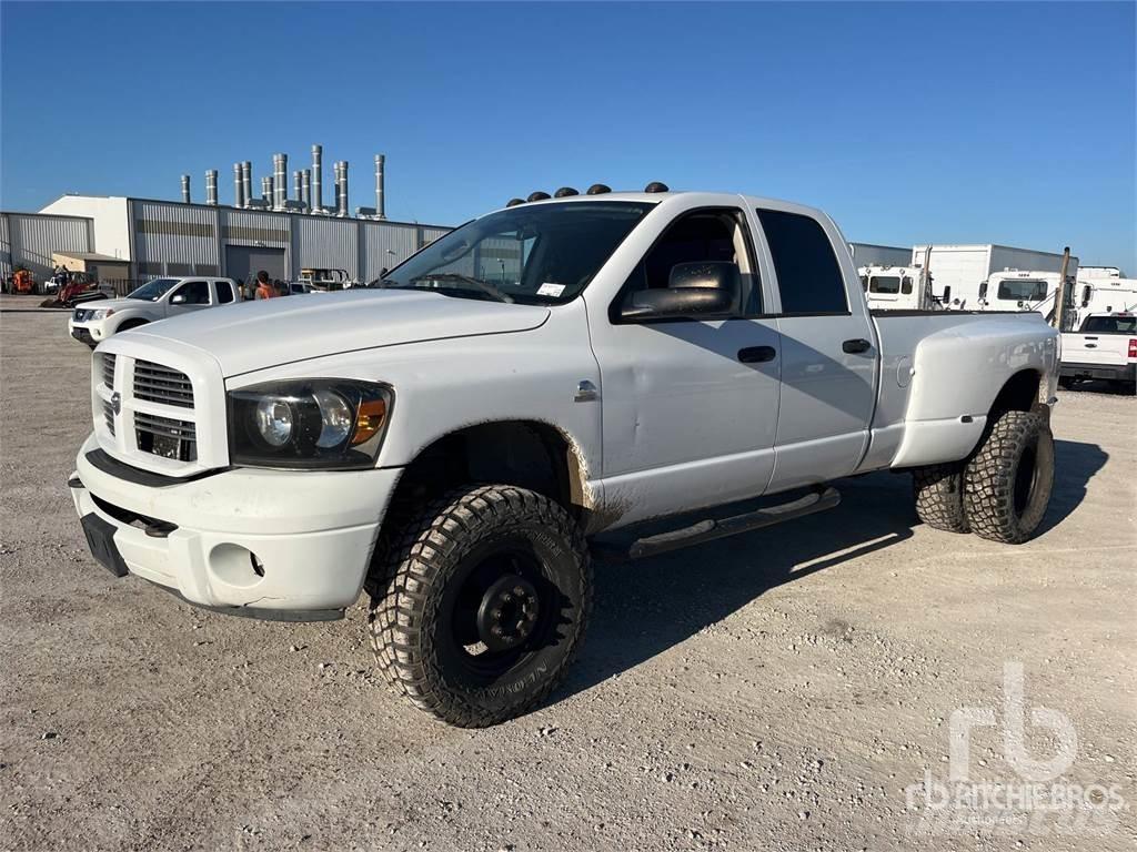 Dodge RAM 3500 Бортовые фургоны
