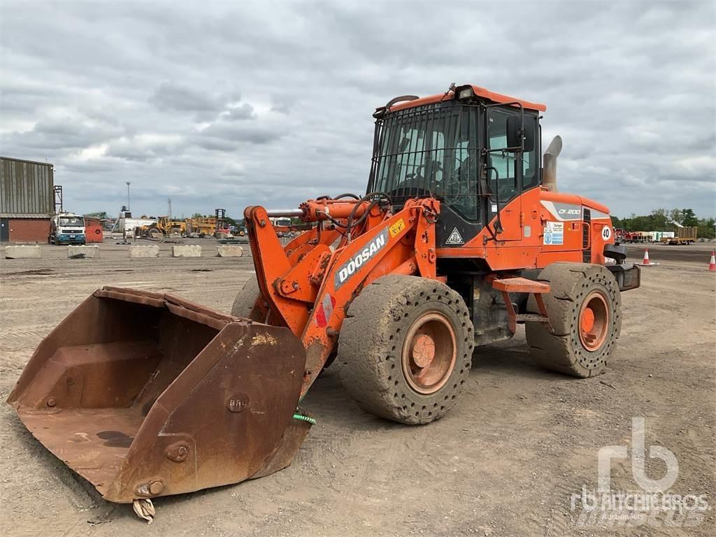 Doosan DL200-5 Фронтальные погрузчики