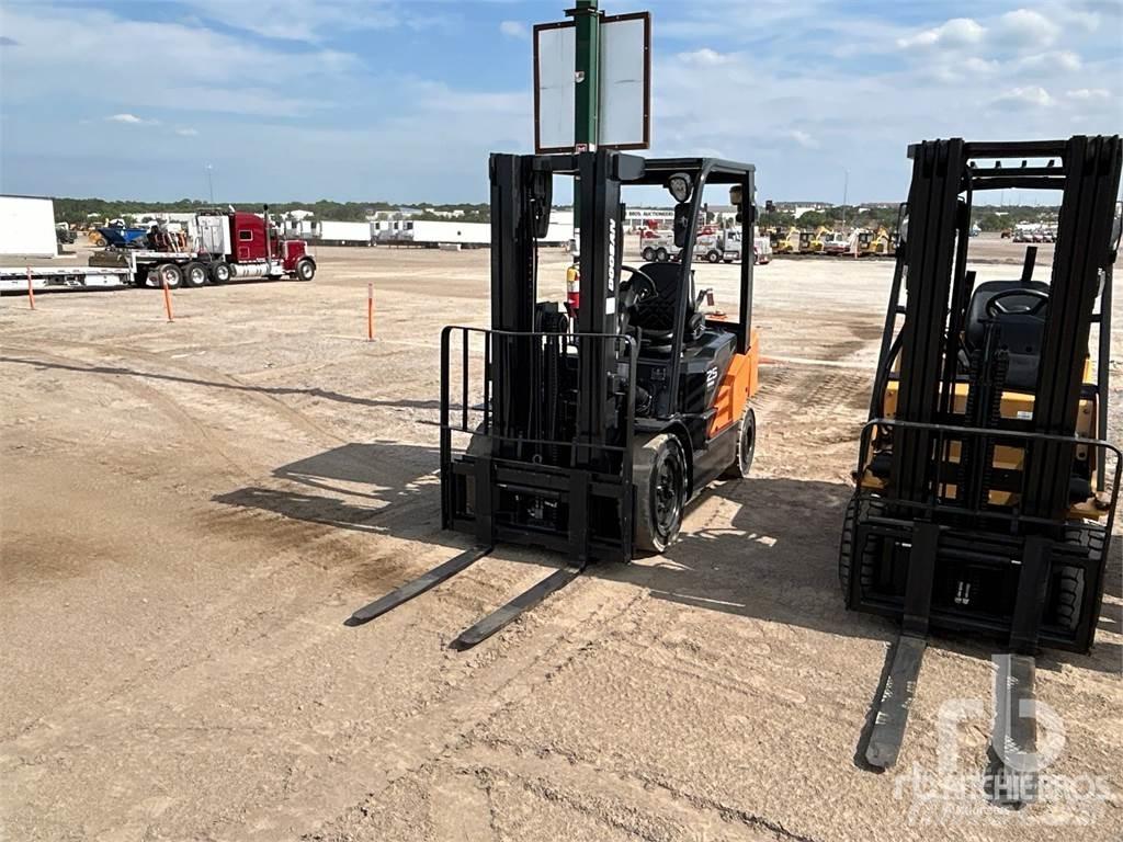 Doosan G25N-7 Дизельные погрузчики
